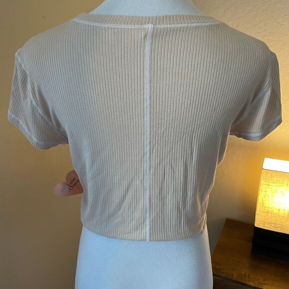 (LOVE CHARM) crop top - Picture 4 of 7